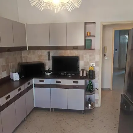 Lägenhet Classic Central Station Flat 3 Rooms, Top Floor *